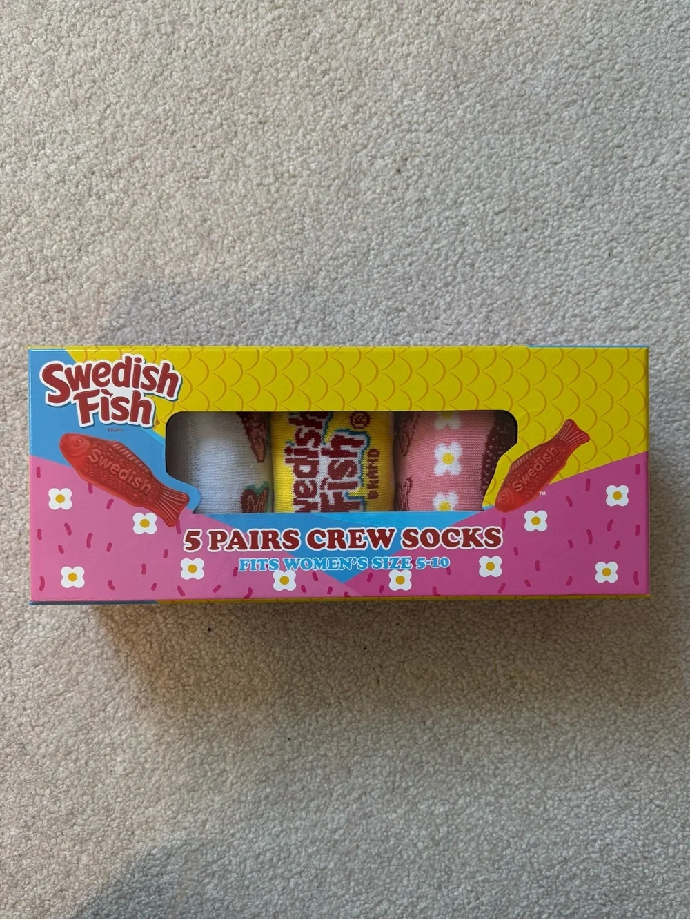 Swedish Fish Women's 5-Pair Crew Socks 5-10